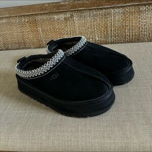 TAZZ platform ugg